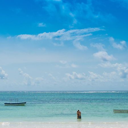 Ocean Boutique Hotel - Adults Only Pingwe Bagian luar foto
