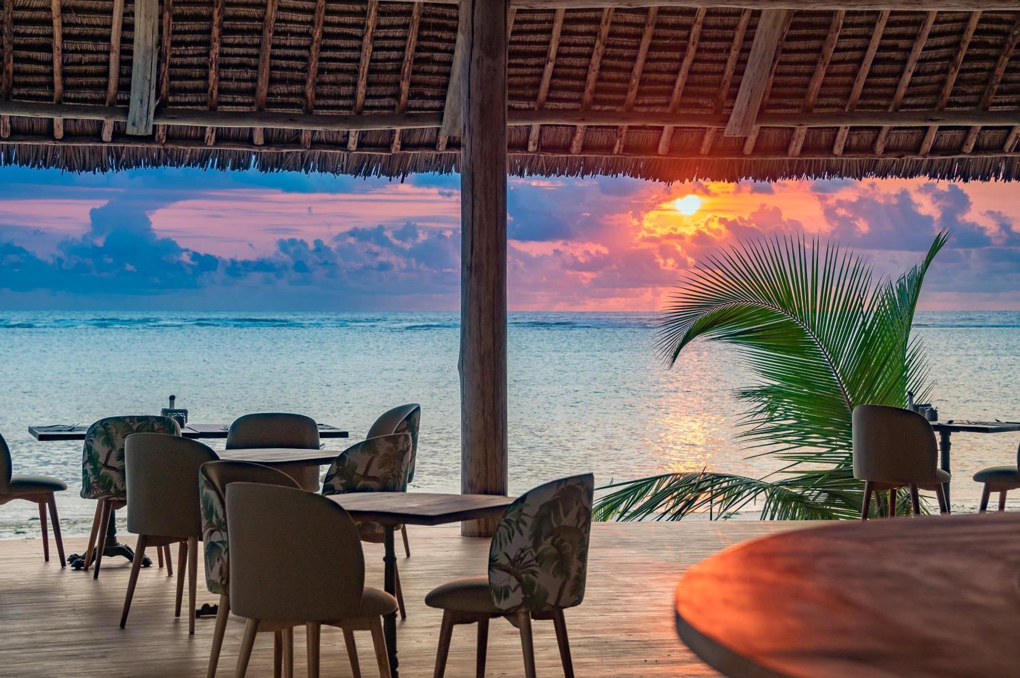 Ocean Boutique Hotel - Adults Only Pingwe Bagian luar foto