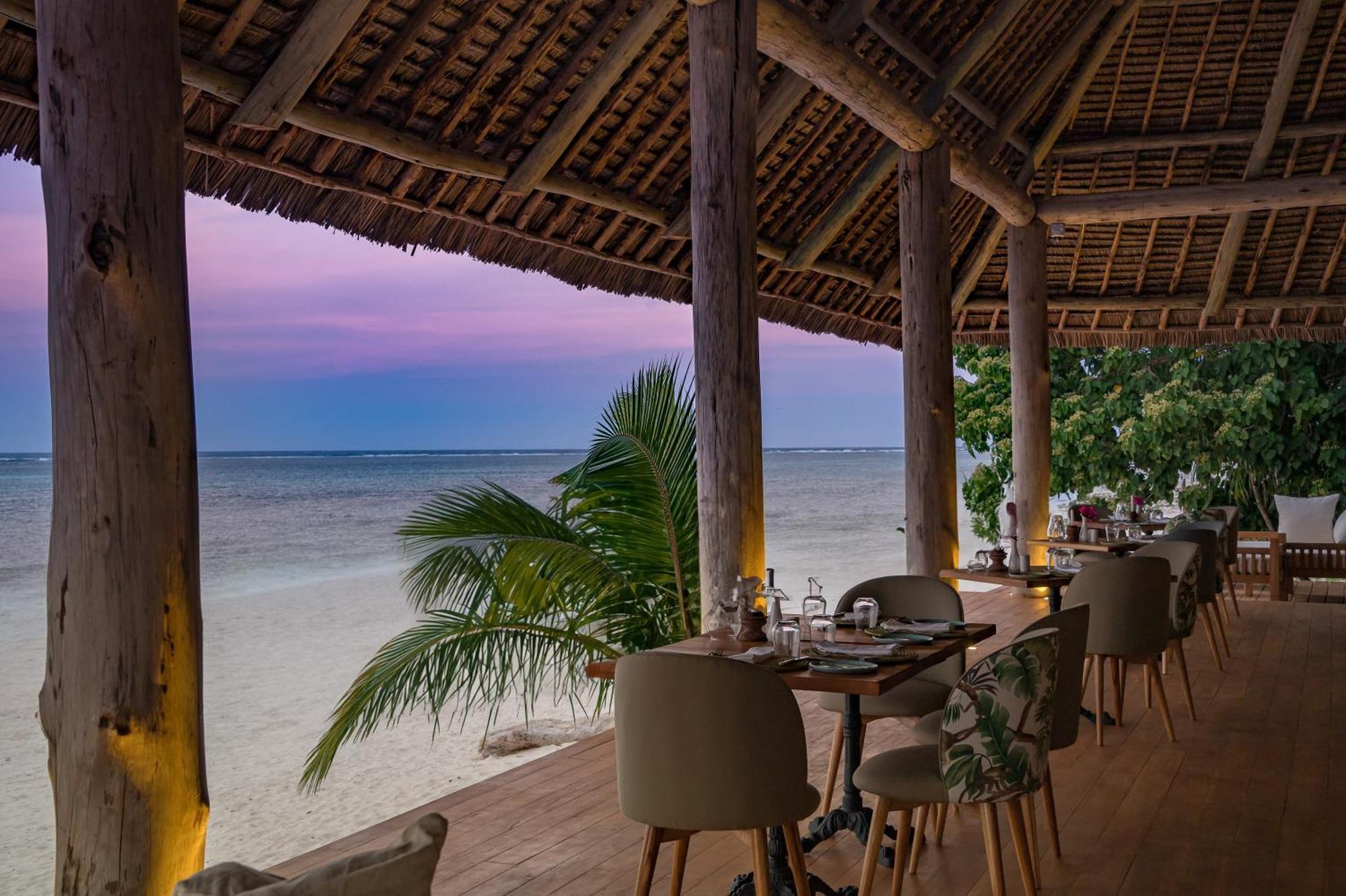 Ocean Boutique Hotel - Adults Only Pingwe Bagian luar foto