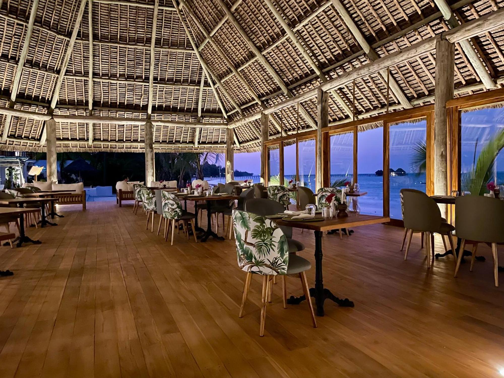 Ocean Boutique Hotel - Adults Only Pingwe Bagian luar foto