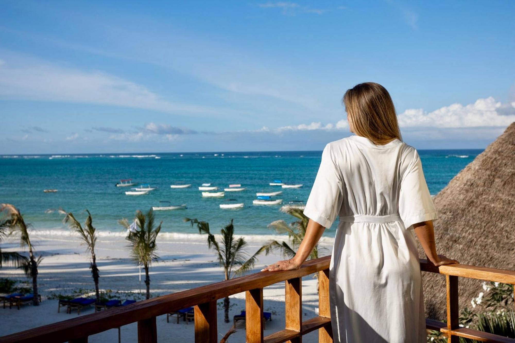 Ocean Boutique Hotel - Adults Only Pingwe Bagian luar foto